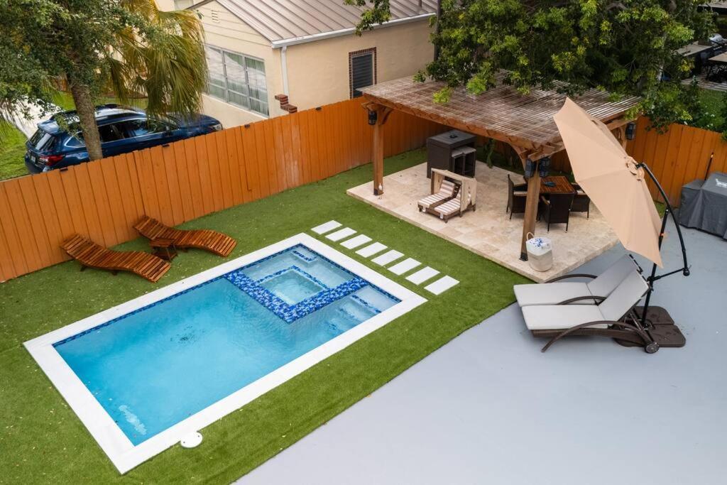 Villa Luxury Retreat 3B ,2Ba Pool , Coral Gables Center à Miami Extérieur photo