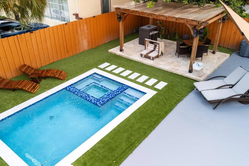 Villa Luxury Retreat 3B ,2Ba Pool , Coral Gables Center à Miami Extérieur photo