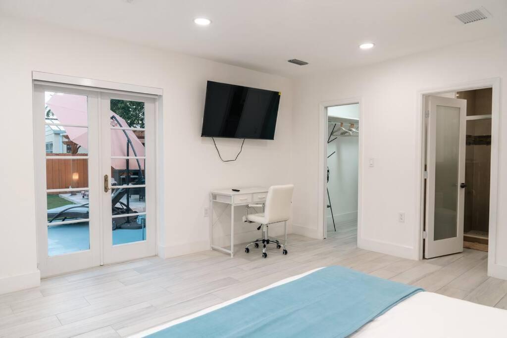 Villa Luxury Retreat 3B ,2Ba Pool , Coral Gables Center à Miami Extérieur photo